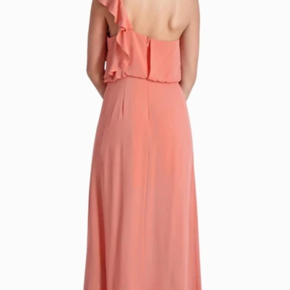BCBGMAXAZRIA Dahlia Women’s Ruffled 1 Shoulder Front Slit Gown rose blush color - Picture 3 of 8
